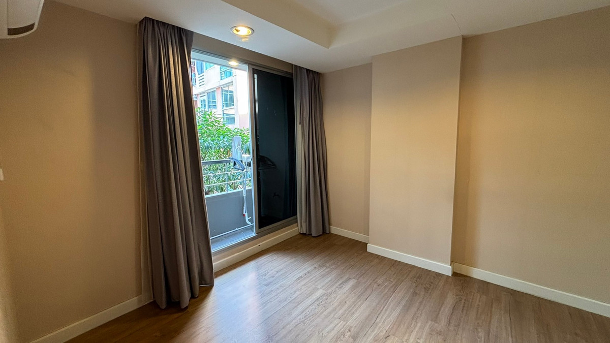 The Kris 6 (Ratchada 17) / 2 Bedrooms (SALE WITH TENANT), เดอะ คริส 6 (รัชดา 17) / 2 ห้องนอน (ขายพร้อมผู้เช่า) TARN039