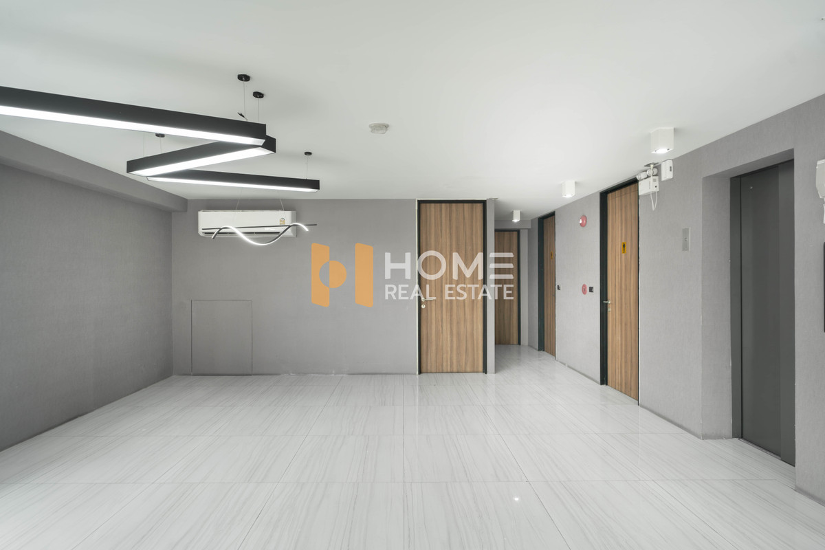 🏡 โฮมออฟฟิศ ใกล้ The Nine พระราม 9 📍 The Element Rama 9 🏡 ดิ เอเลเมนท์ พระราม 9 / จอดรถได้ 6 คัน (FOR SALE) PALM881