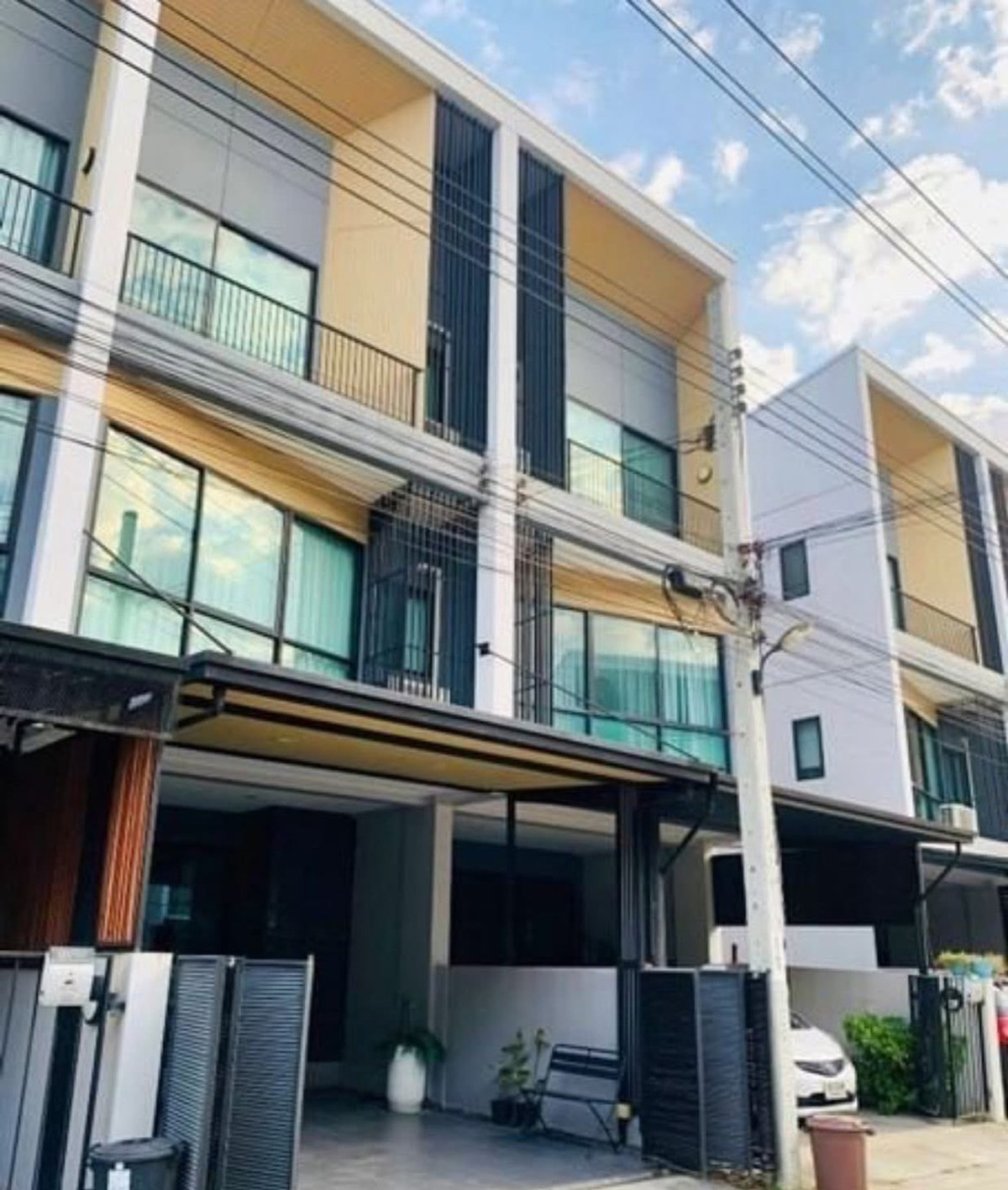 BEST DEAL ✨ นลิน แกรนด์ อเวนิว วงแหวน - พระราม 9 / 3 ห้องนอน (ขาย), Nalin Grand Avenue Wongwean - Rama 9 / 3 Bedrooms (FOR SALE) AA598