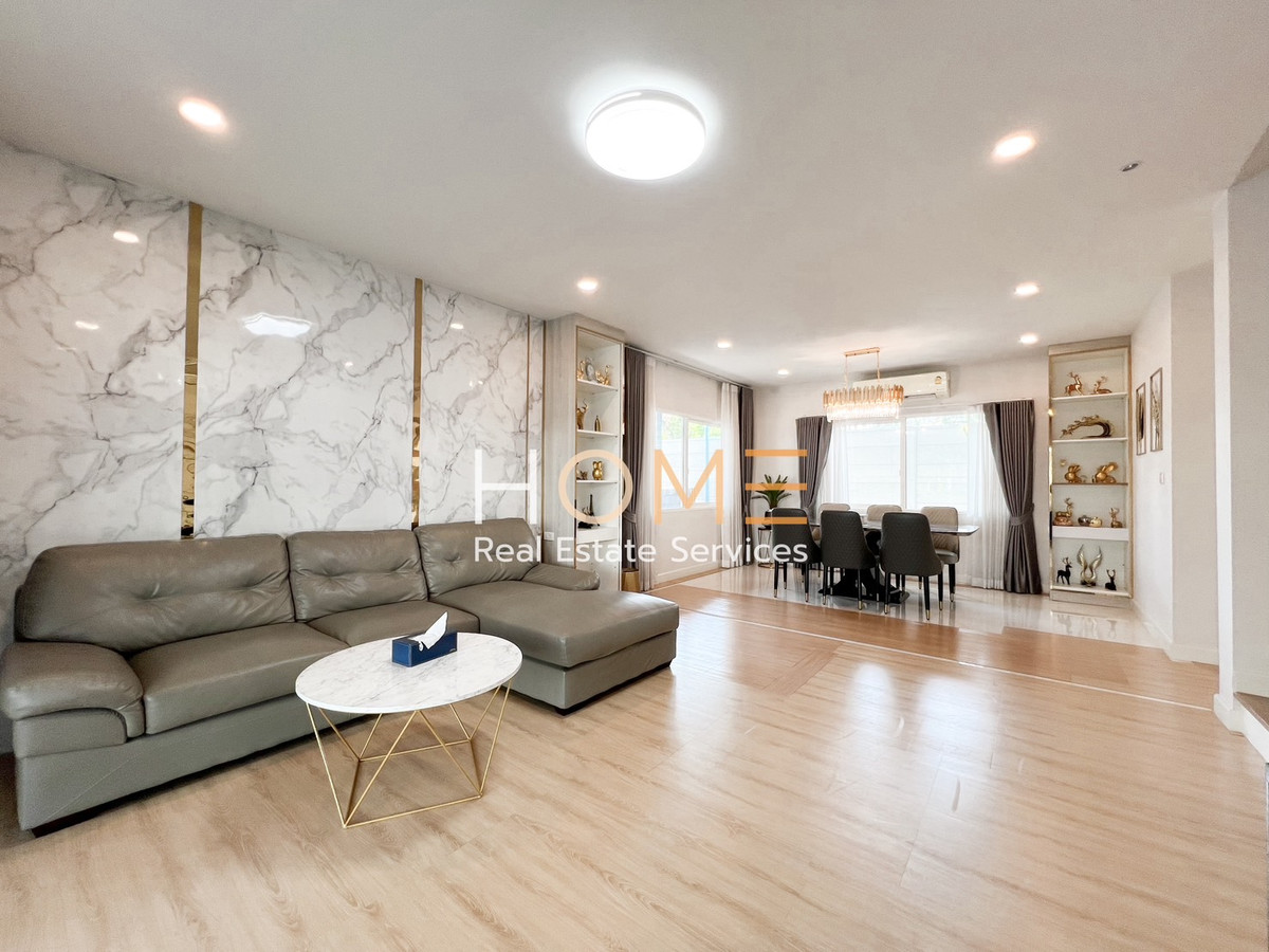 เซนโทร สาทร - กัลปพฤกษ์ / 4 ห้องนอน (ขาย), Centro Sathorn - Kallapaphruek / 4 Bedrooms (FOR SALE) PING251