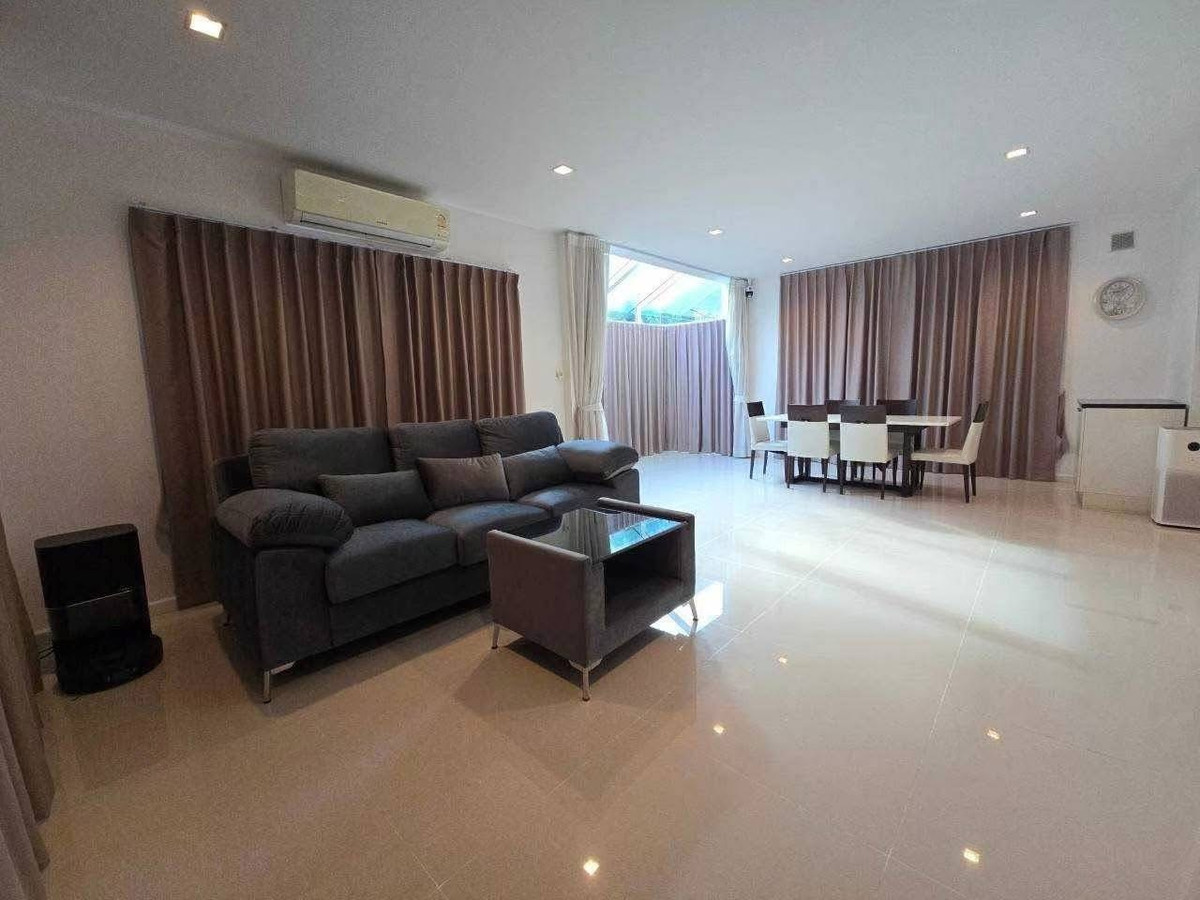 คาซ่า แกรนด์ อ่อนนุช - วงแหวน / 4 ห้องนอน (ขาย), Casa Grand Onnut - Wongwhaen / 4 Bedrooms (FOR SALE) POON071