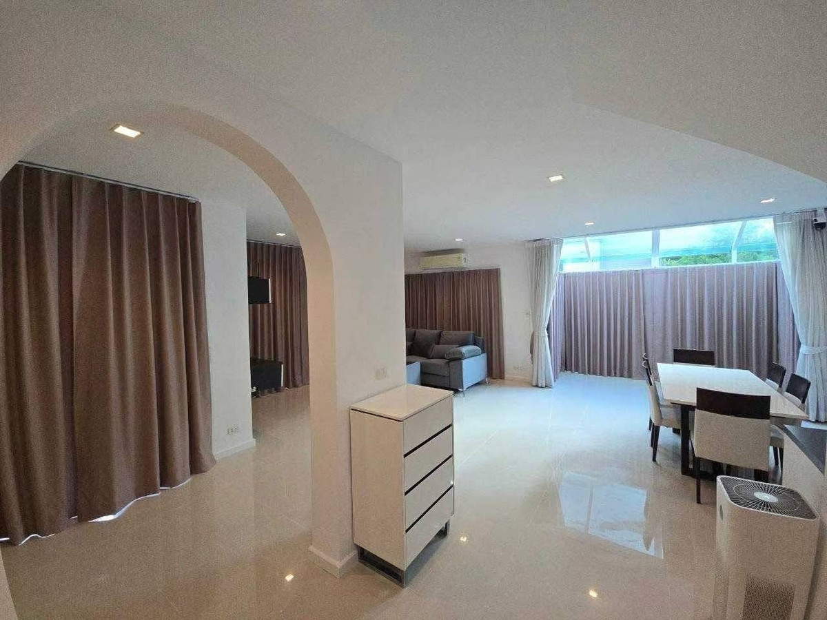 คาซ่า แกรนด์ อ่อนนุช - วงแหวน / 4 ห้องนอน (ขาย), Casa Grand Onnut - Wongwhaen / 4 Bedrooms (FOR SALE) POON071