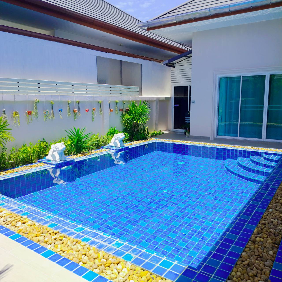 ดุสิต พัทยา การ์เด้น 6 / 3 ห้องนอน (ขายพร้อมผู้เช่า), Dusit Pattaya Garden 6 / 3 Bedrooms (SALE WITH TENANT) AM003