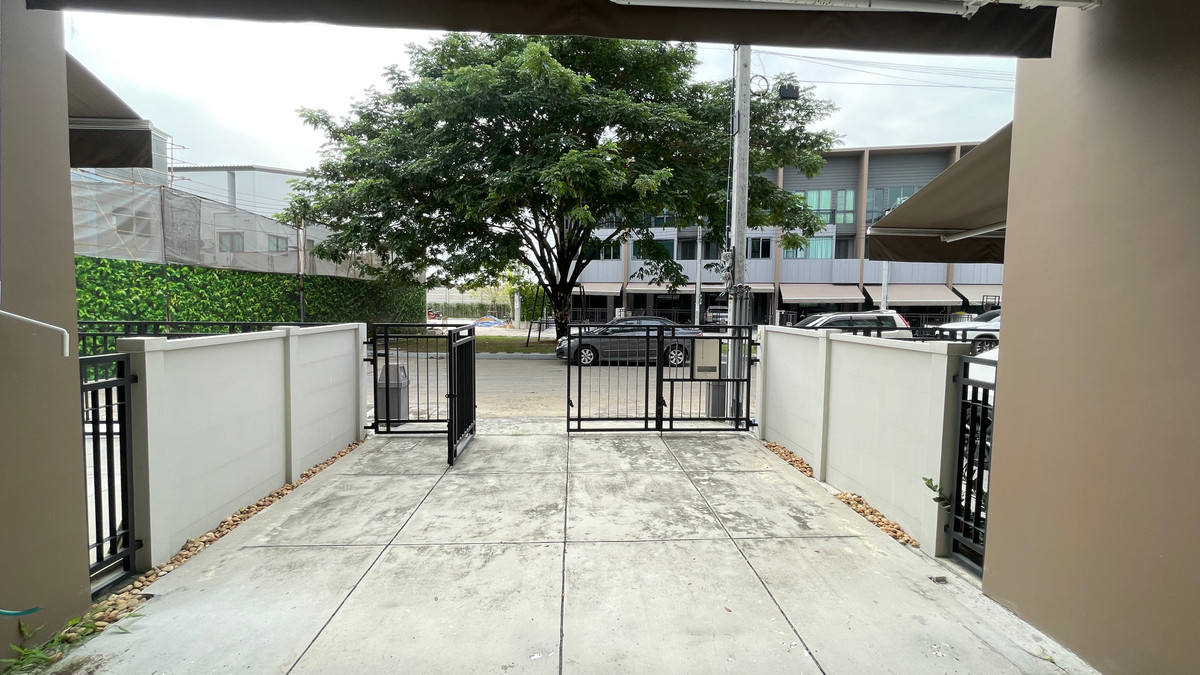 ทาวน์โฮม บ้านกลางเมือง ดิ อิดิชั่น สาทร - สุขสวัสดิ์ / 3 ห้องนอน (ขาย), Baan Klang Muang The Edition Sathorn - Suksawat / Townhome 3 Bedrooms (FOR SALE) TA003