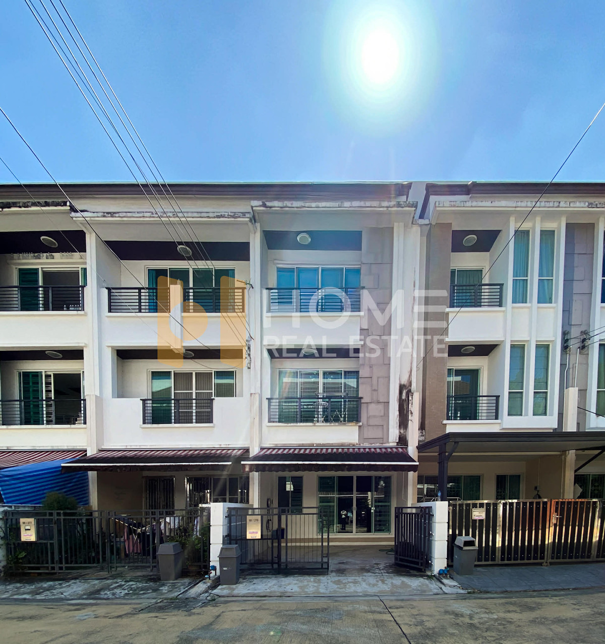 บ้านกลางเมือง เอสเซ้นส์ สาทร - ตากสิน 2 / 3 ห้องนอน (ขาย), BAAN KLANG MUANG S - Sense SATHORN - TAKSIN 2 / 3 Bedrooms (FOR SALE) BALL019