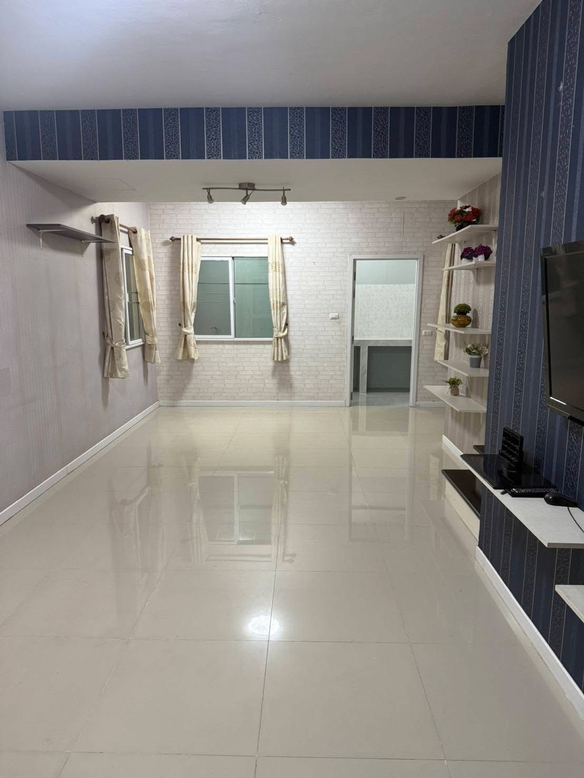 หมู่บ้านพฤกษา 1 เครือสหพัฒน์ - แหลมฉบัง / 3 ห้องนอน (ขาย), Moo Baan Pruksa 1 Sahapat Group - Laem Chabang / 3 Bedrooms (FOR SALE) YEAN055