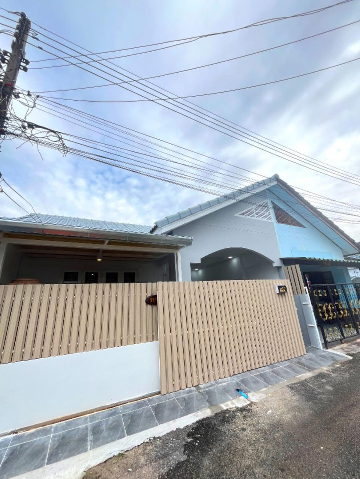 ฉัตรแก้ว กรุ๊ป เอ / 2 ห้องนอน (ขาย), Chatkaew Group A / 2 Bedrooms (FOR SALE) BEWN007