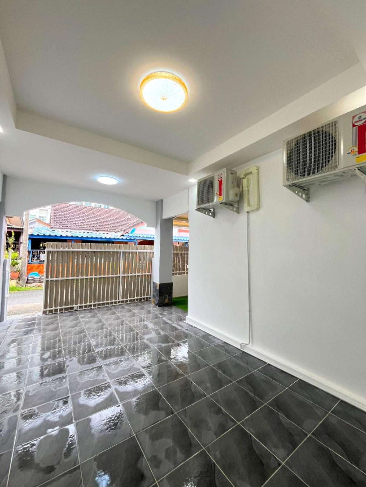 ฉัตรแก้ว กรุ๊ป เอ / 2 ห้องนอน (ขาย), Chatkaew Group A / 2 Bedrooms (FOR SALE) BEWN007