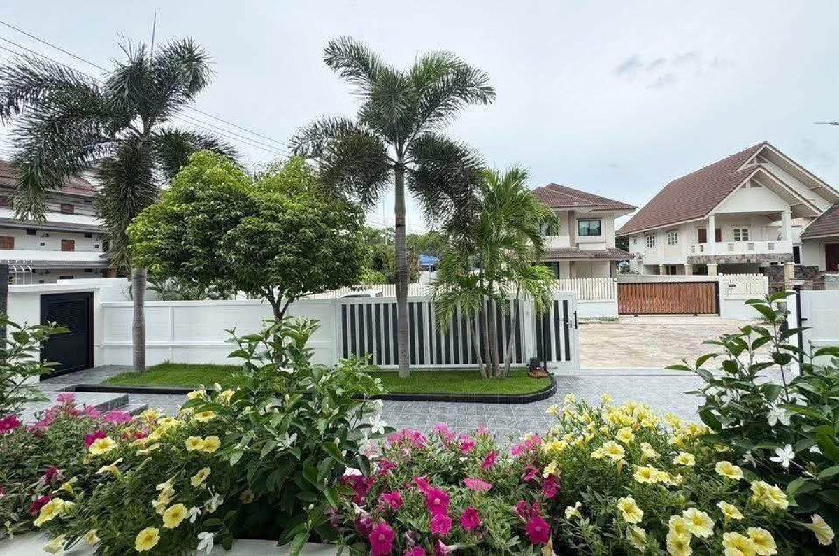 พัทยา ปาร์ค ฮิลล์ หนองใหญ่ 2 / 4 ห้องนอน (ขาย), Pattaya Park Hill Nong Yai 2 / 4 Bedrooms (FOR SALE) BEWN009