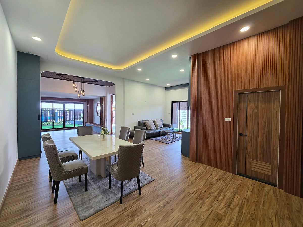 บ้านพร้อมที่ดิน ซอย สุขุมวิท - พัทยา 15 - 17 / 3 ห้องนอน (เช่า), House & Land Soi Sukhumvit - Pattaya 15 - 17 / 3 Bedrooms (FOR RENT) BEWN006