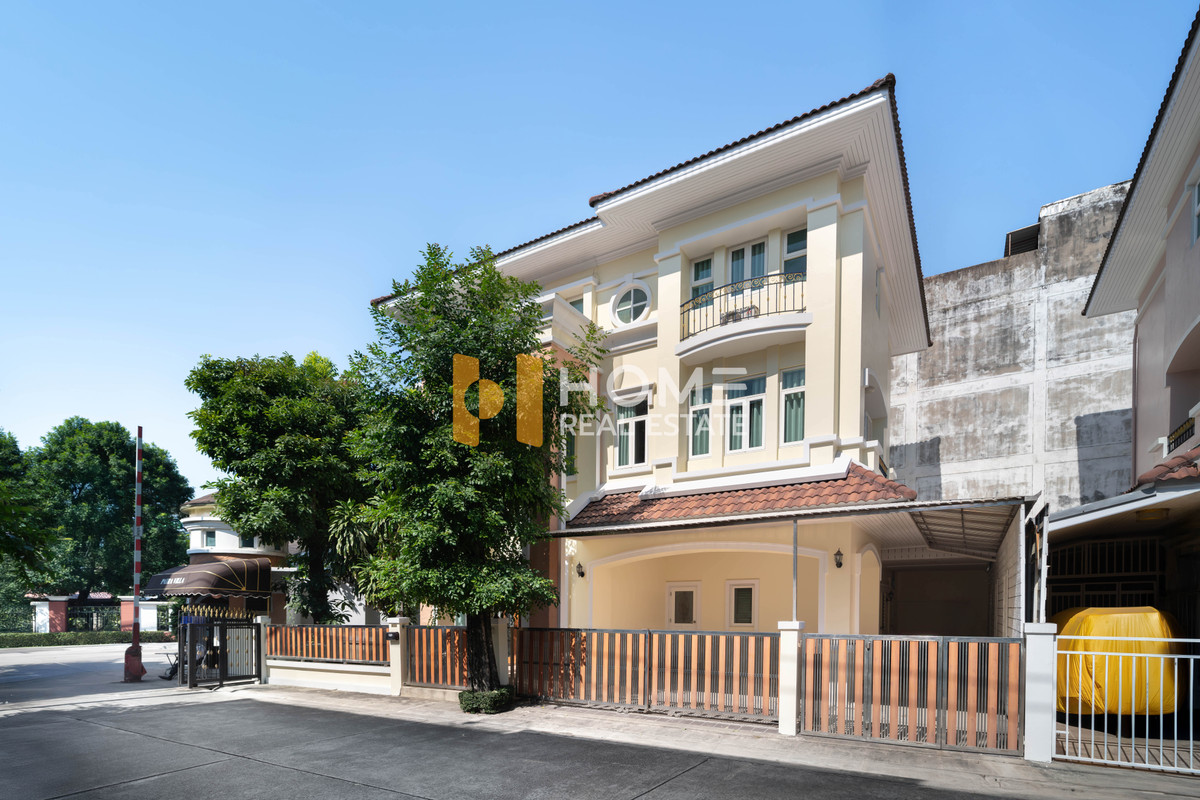 ใกล้ทางด่วน ✨ บ้านเดี่ยว ภัทรา วิลล่า 5 นวลจันทร์ / 3 ห้องนอน (ขาย), Pattra Villa 5 Nuanchan / Detached House 3 Bedrooms (FOR SALE) TPM051