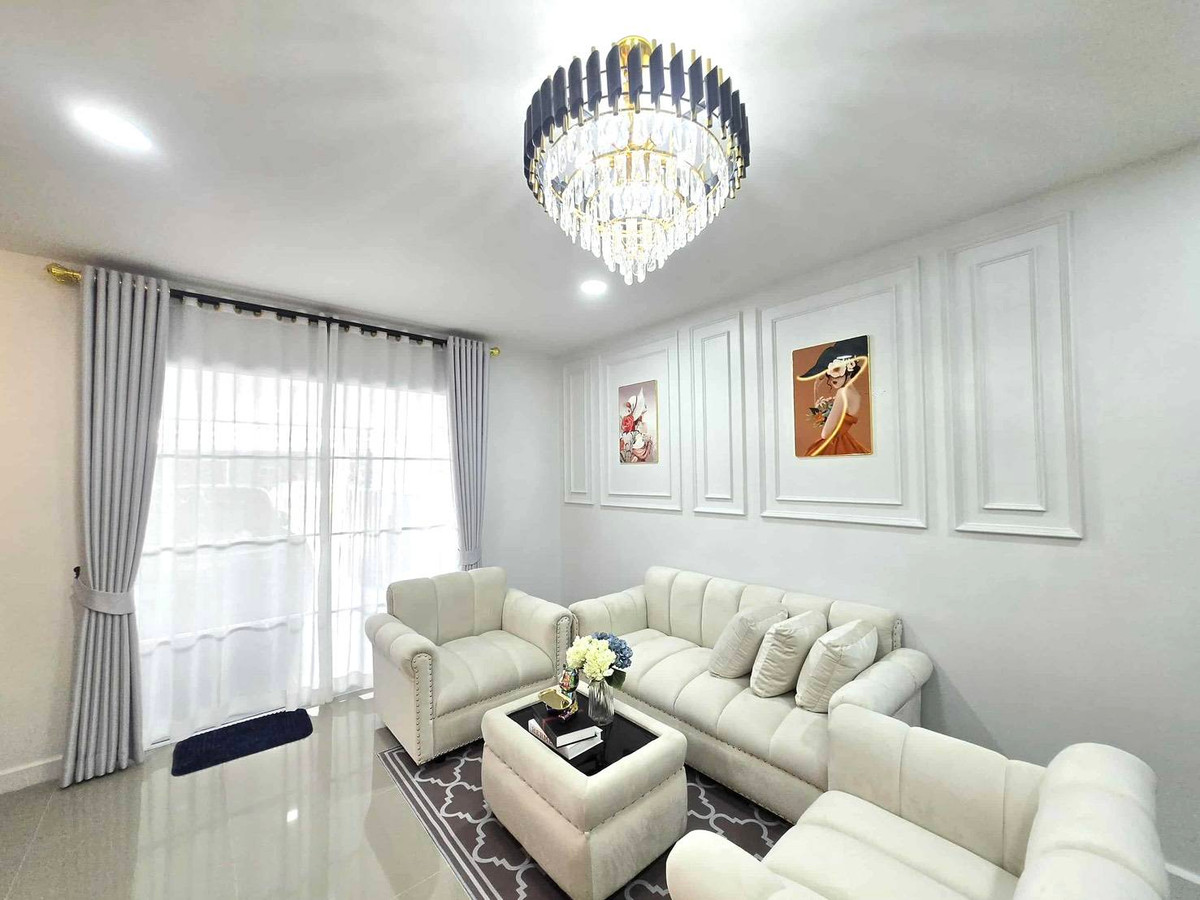 ทาวน์โฮม เดอะ มิกซ์ ชาเล่ต์ / 3 ห้องนอน (ขาย), The Mix Chalet / Townhome 3 Bedrooms (FOR SALE) BEWN034