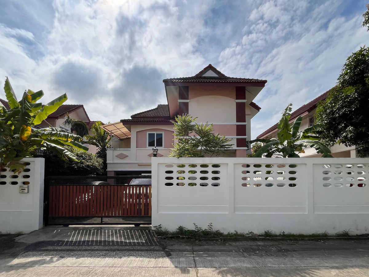 บ้านเดี่ยว ลลิล กรีนวิลล์ ลาดกระบัง 14/1 / 4 ห้องนอน (ขาย), Lalin Greenville Ladkrabang 14/1 / Detached House 4 Bedrooms (FOR SALE) POON073