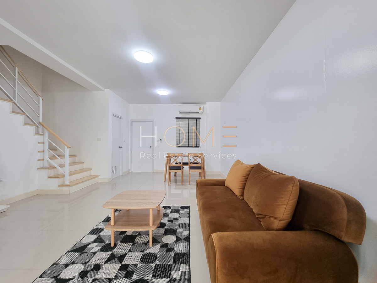 ทาวน์โฮม เดอะ คอนเนค อัพ 3 ลาดพร้าว 126 / 3 ห้องนอน (ขายพร้อมผู้เช่า), The Connect Up 3 Ladprao 126 / Townhome 3 Bedrooms (SALE WITH TENANT) TPM207