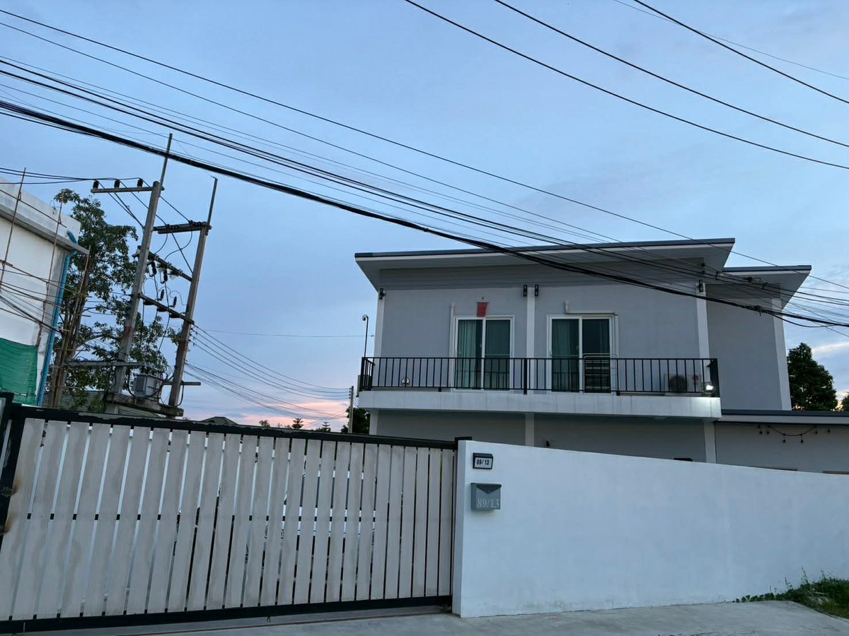 เอกมงคล  4 / 2 ห้องนอน (ขายพร้อมผู้เช่า), Eakmongkol  4 / 2 Bedrooms (SALE WITH TENANT) AM001
