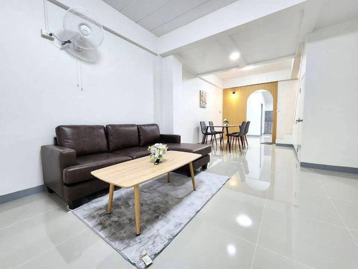 อีสเทิร์น แลนด์ เฮ้าส์ 1 / 2 ห้องนอน (ขาย), Eastern Land House 1 / 2 Bedrooms (FOR SALE) YEAN078