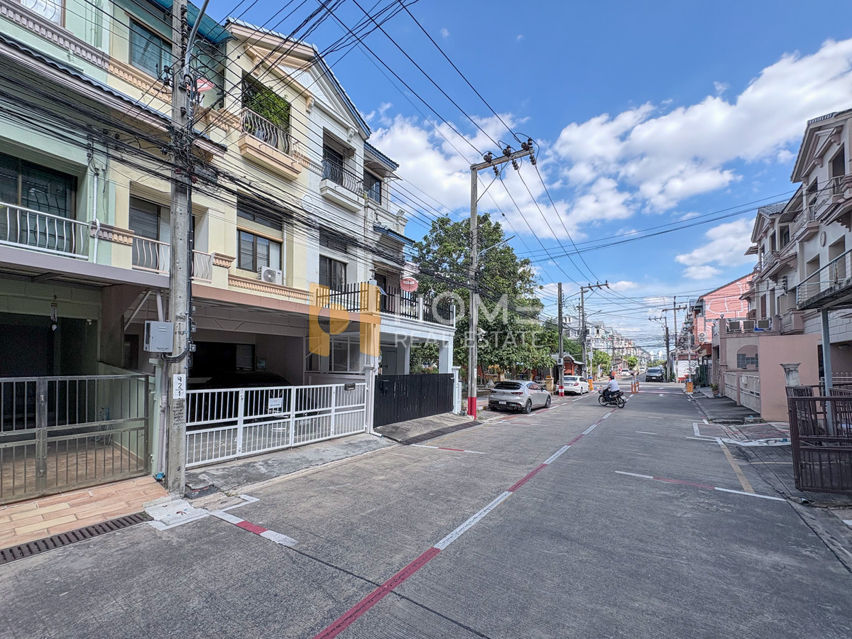 บ้านกลางเมือง รัชดา เหม่งจ๋าย / 3 ห้องนอน (ขาย), Baan Klang Muang Ratchada Mengjai / 3 Bedrooms (FOR SALE) TPM302