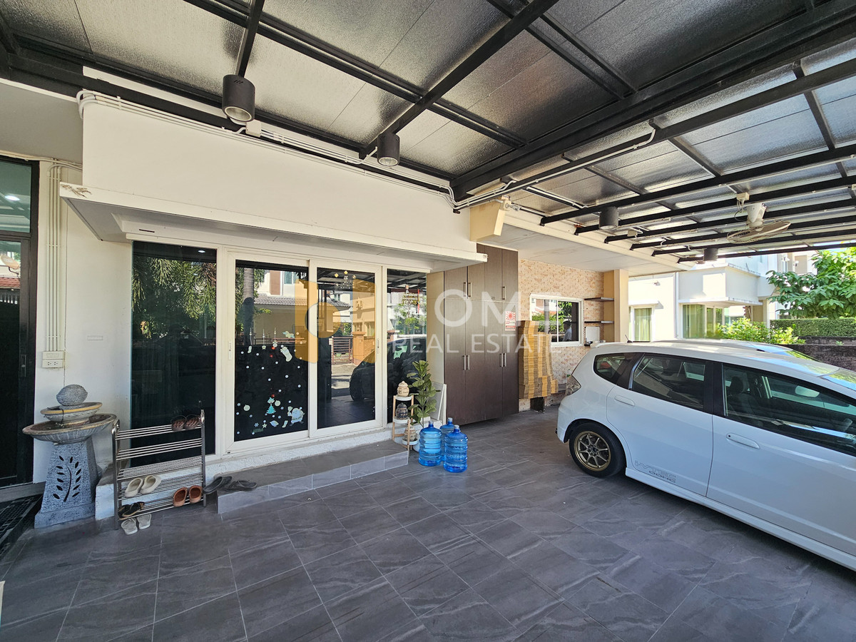 บ้านเดี่ยว คาซ่า วิลล์ วัชรพล - สุขาภิบาล 5 / 4 ห้องนอน (ขาย), Casa Ville Watcharapon - Sukhapiban 5 / Detached House 4 Bedrooms (FOR SALE) TAN877