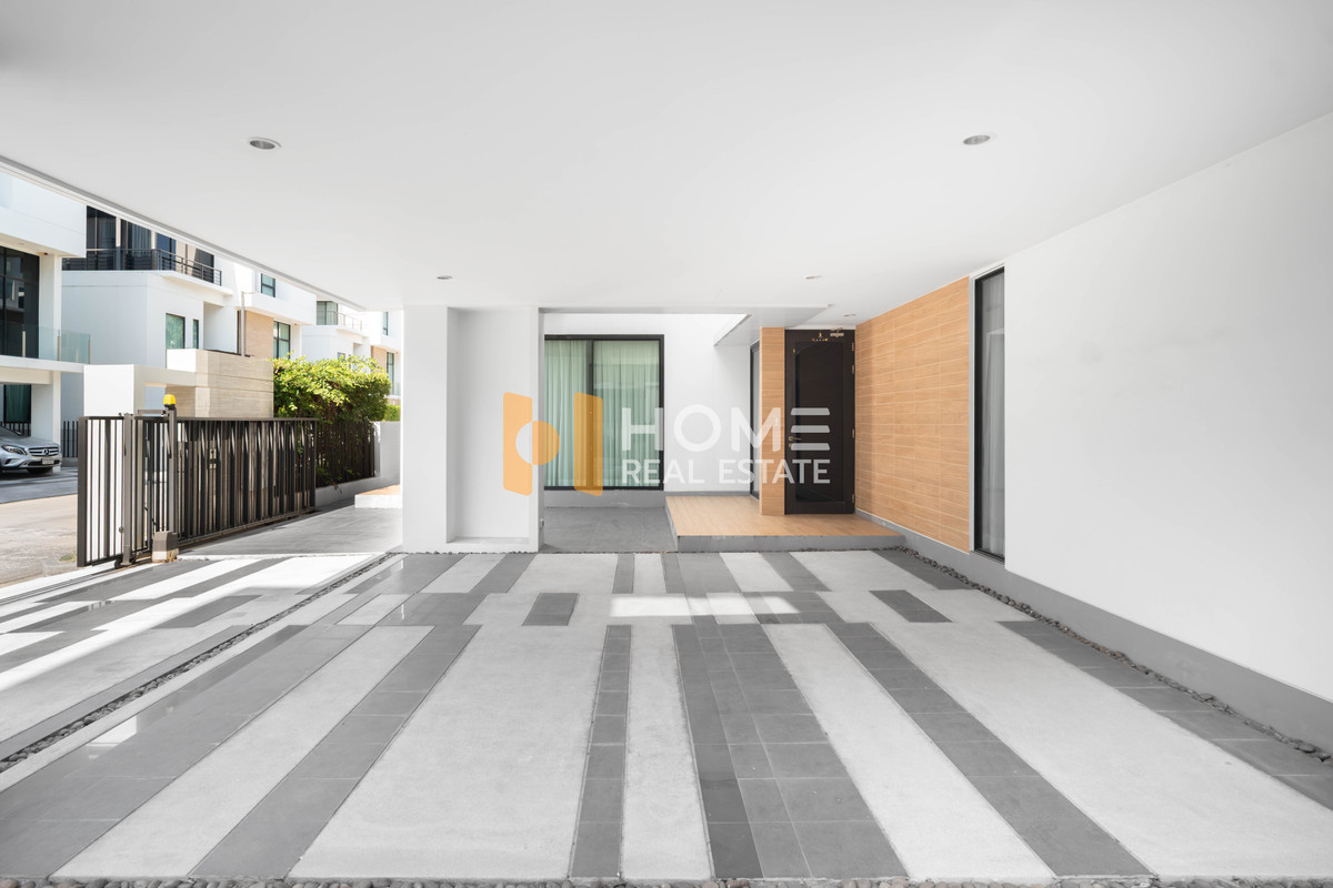 บ้านหลังใหญ่ พื้นที่ใช้สอยจุใจ ✨ บ้านเดี่ยว เนอวานา บียอนด์ ศรีนครินทร์ / 4 ห้องนอน (ขาย), Nirvana Beyond Srinakarin / Detached House 4 Bedrooms (FOR SALE) FON141