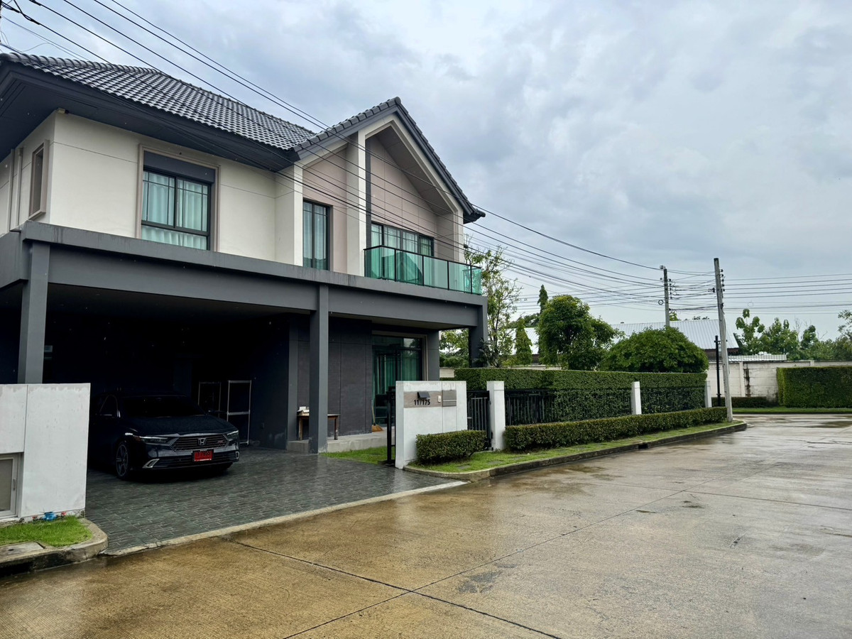 ไลฟ์ บางกอก บูเลอวาร์ด ราชพฤกษ์ - รัตนาธิเบศร์ / 5 ห้องนอน (ขาย), Life Bangkok Boulevard Ratchapruek - Rattanathibate / 5 Bedrooms (FOR SALE) FRUNC021