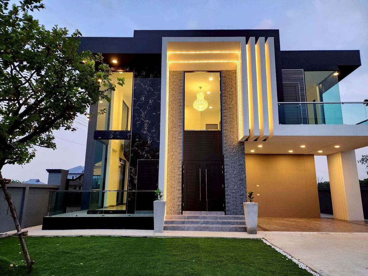 บ้านเดี่ยว หลังเซ็นทรัล นครปฐม / 4 ห้องนอน (ขาย), Detached House Behind Central Nakhon Pathom / 4 Bedrooms (FOR SALE) AOM033