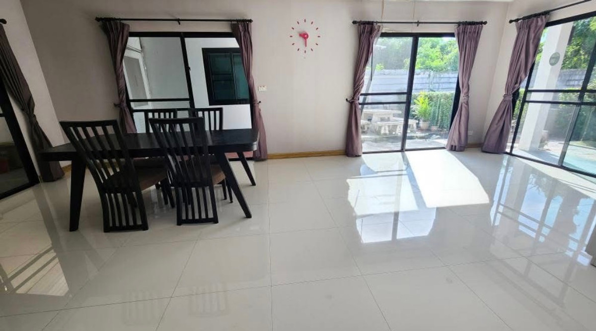 วี ทู อ่อนนุช - พระราม 9 / 3 ห้องนอน (ขาย), We 2 Onnut - Rama 9 / 3 Bedrooms (FOR SALE) POON126
