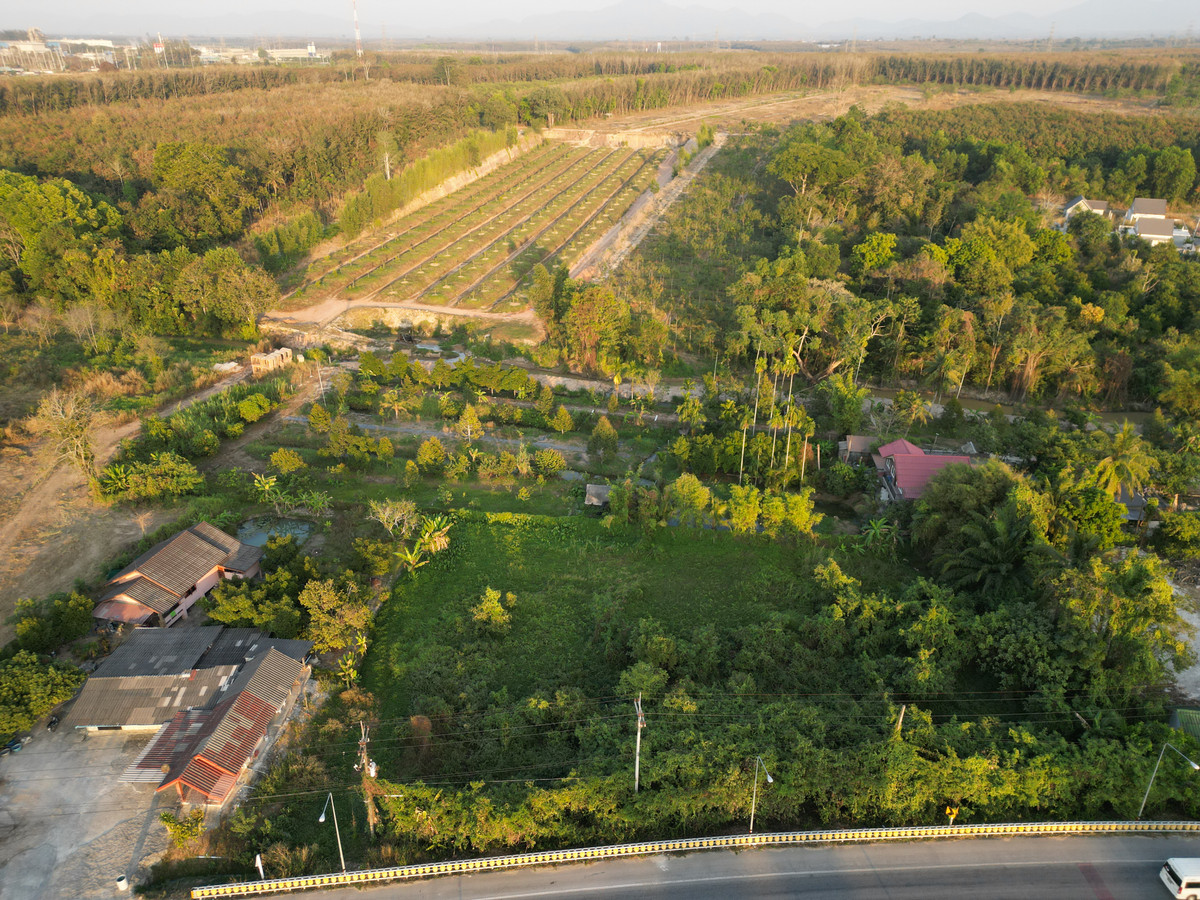 ที่่ดิน เปล่านิคมพัฒนา / 800 ตารางวา (ขาย), Empty land  Nikhom Phatthana / 800 Square Wa (FOR SALE) AM029