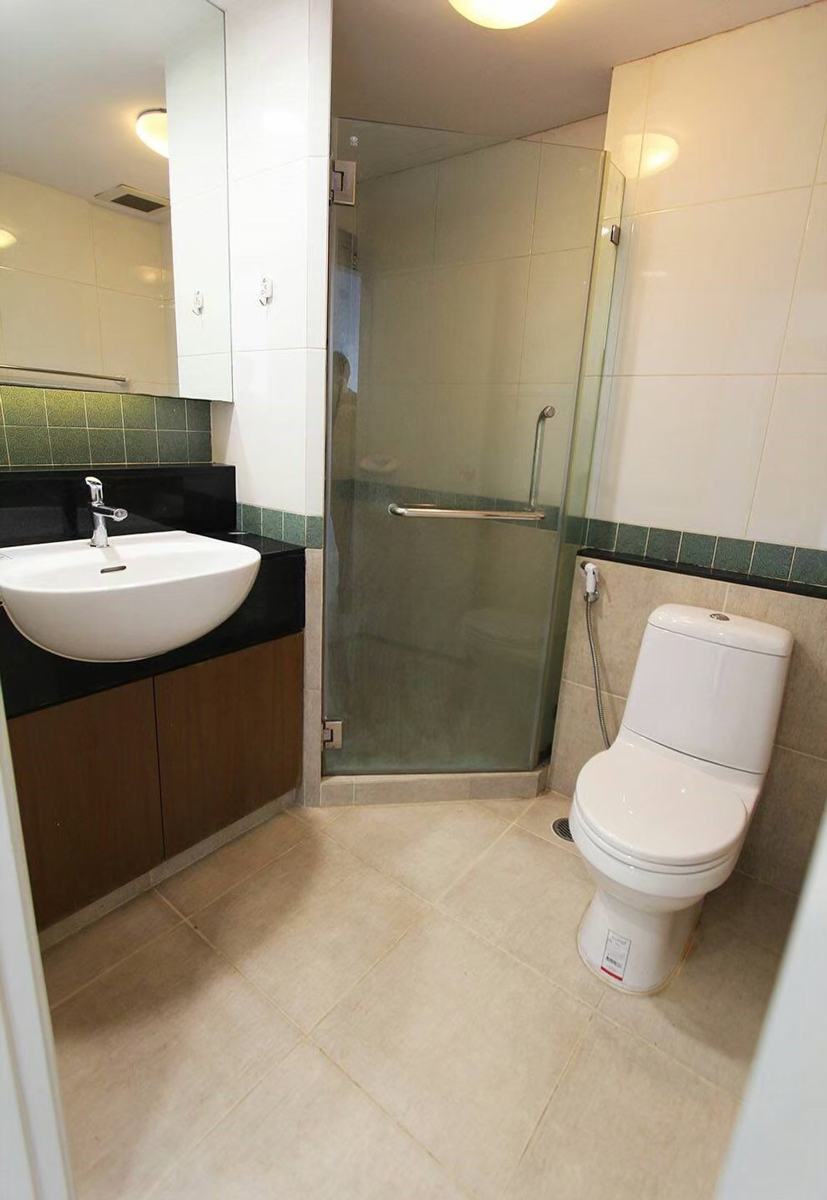 Centric Scene Sukhumvit 64 / 2 Bedrooms (SALE WITH TENENT), เซ็นทริค ซีน สุขุมวิท 64 / 2 ห้องนอน (ขายพร้อมผู้เช่า) BB001