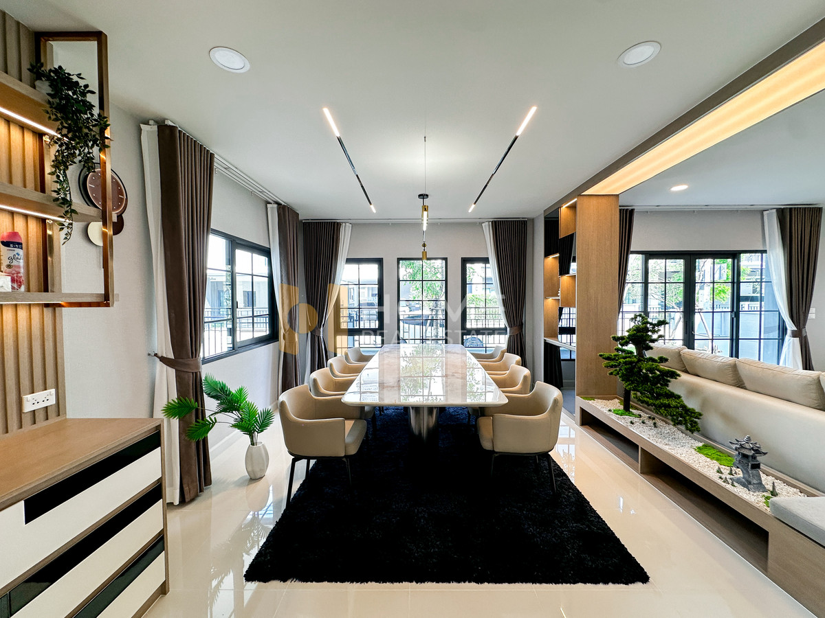 เซนโทร บางนา เฟส 2 / 4 ห้องนอน (ขาย), Centro Bangna phase 2/ 4 Bedrooms (FOR SALE) YOK016