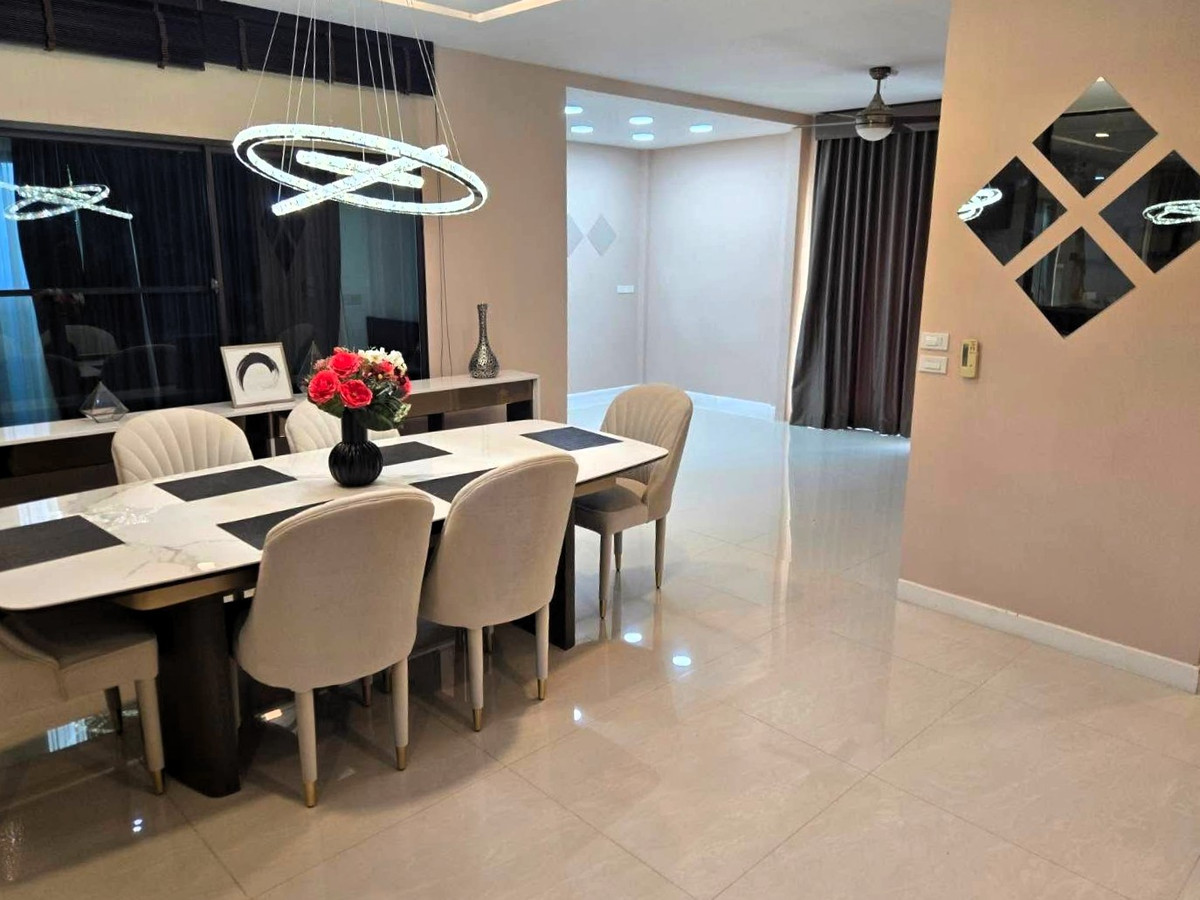 มัณฑนา บางนา กม.7 / 5 ห้องนอน (เช่า), Mantana Bangna Km.7 / 5 Bedrooms (FOR RENT) YOK032