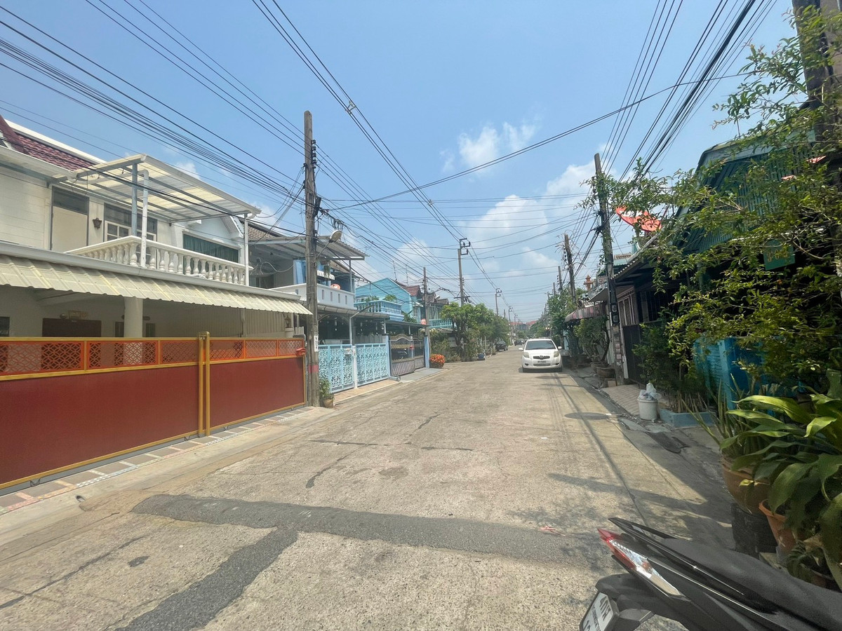 หมู่บ้านอยู่เจริญ / 3 ห้องนอน (เช่า), Mooban Yoocharoen / 3 Bedrooms (FOR RENT) BZD127