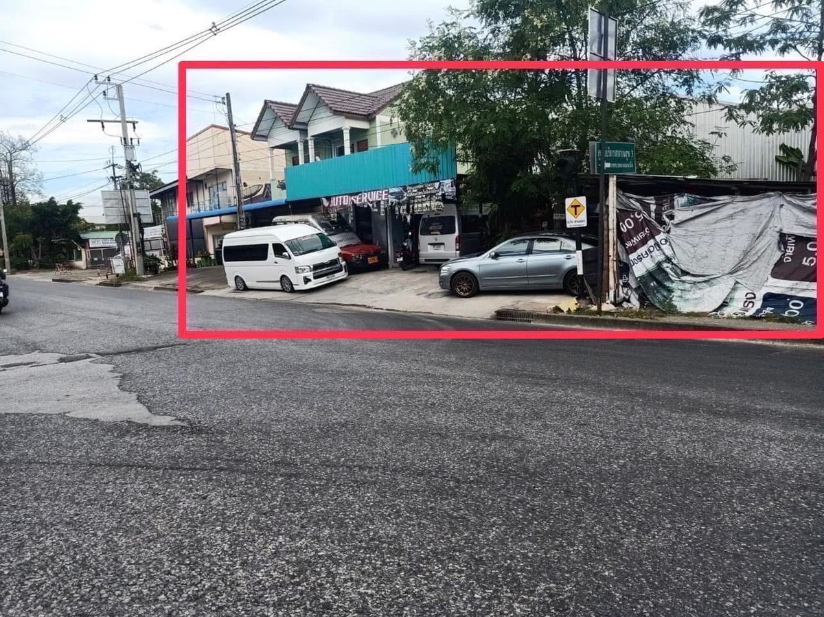 อู่รถ 57 ตารางวา ถนนเก้ากิโล ชลบุรี / (ขาย) Garage 57 square wah Kao Kilo Road, Chonburi / (FOR SALE) YEAN091