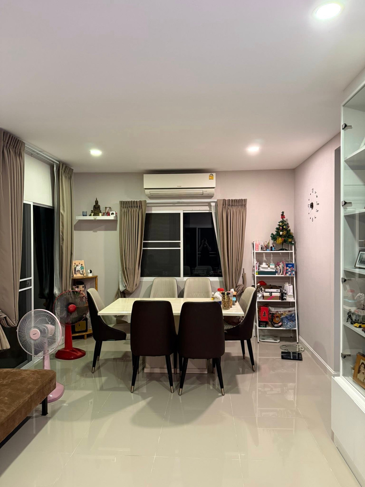 เพอร์เฟค เพลส สุขุมวิท 77 - สุวรรณภูมิ / 3  ห้องนอน (ขาย), Perfect Place Sukhumvit 77- Suvannabhumi (FOR SALE) FONT010