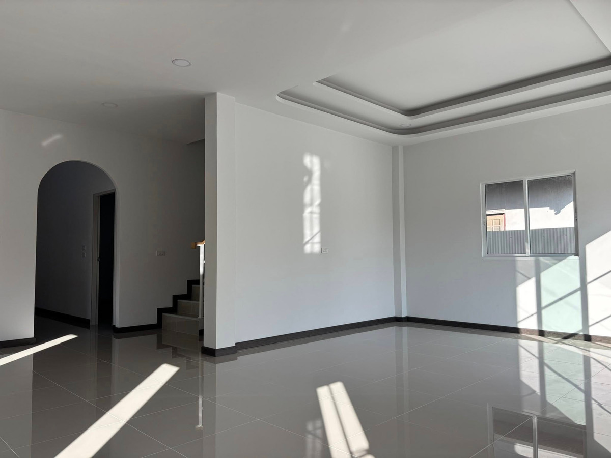 บ้านเดี่ยว พุทธมณฑลสาย 3 ซอย 19 / 4 ห้องนอน (ขาย), Detached House Phutthamonthon Sai 3 Soi 19 / 4 Bedrooms (FOR SALE) AOM046