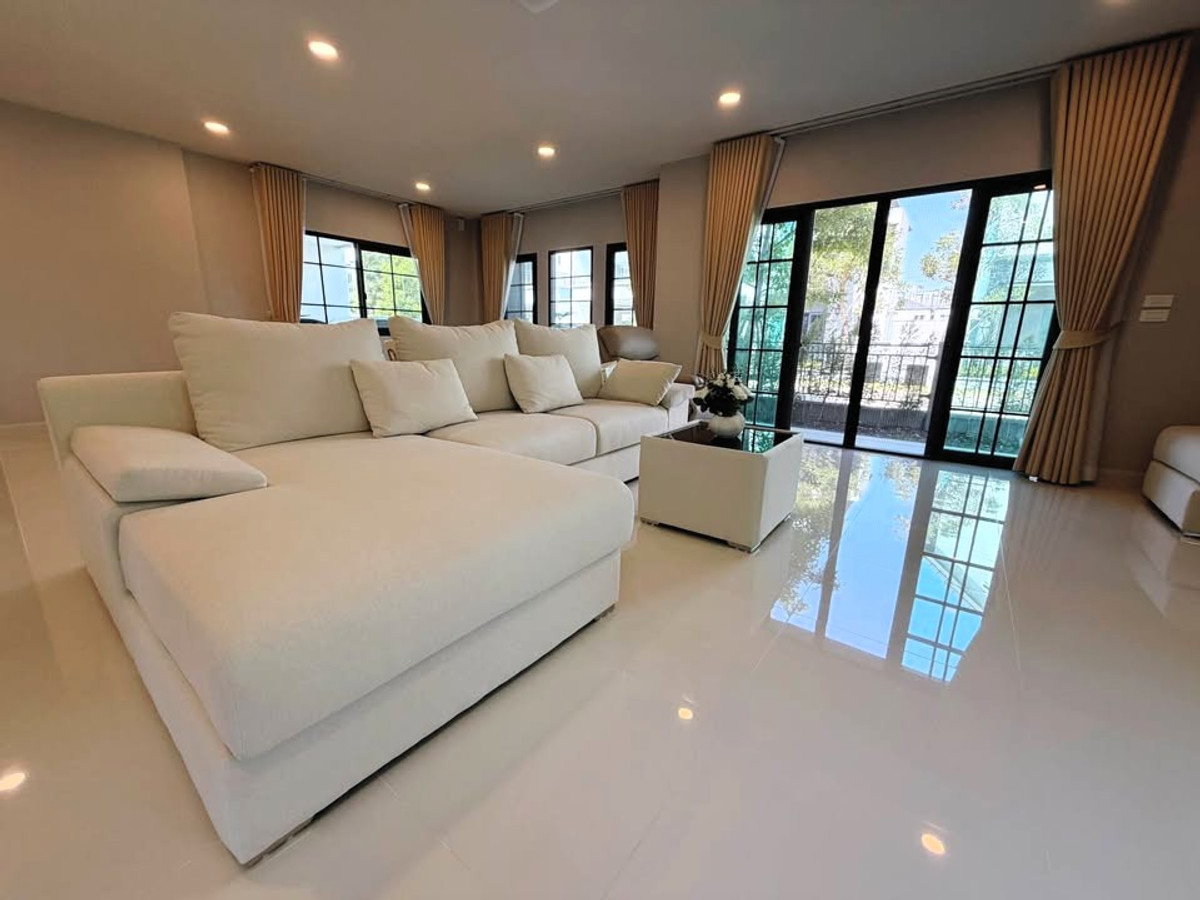 เซนโทร บางนา เฟส 2 / 4 ห้องนอน (เช่า), Centro Bangna Phase 2 / 4 Bedrooms (FOR RENT) YOK020