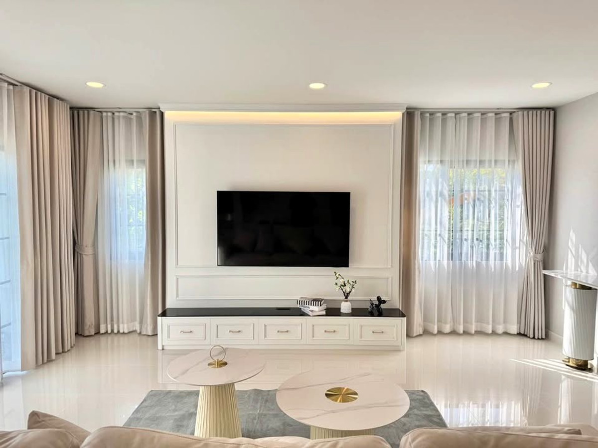 เซนโทร บางนา เฟส 2 / 4 ห้องนอน (ขาย), Centro Bangna Phase 2 / 4 Bedrooms (FOR SALE) YOK021