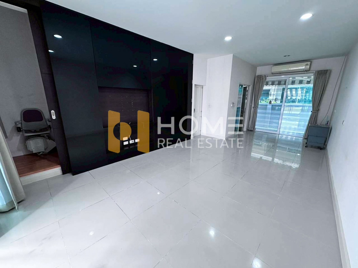 บ้านกลางเมือง เอส - เซ้นส์ ศรีนครินทร์ / 3 ห้องนอน (ขาย), Baan Klang Muang S - Sense Srinakharin / 3 Bedrooms (FOR SALE) G010