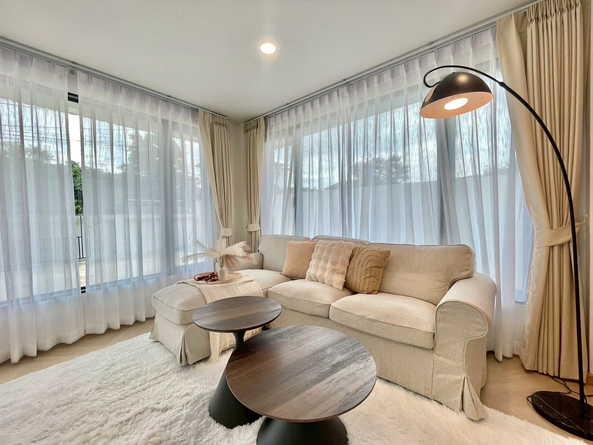 หมู่บ้าน เมืองทองการ์เด้นท์ / 3 ห้องนอน (ขาย), Meuangthong Garden / 3 Bedrooms (FOR SALE) FON270