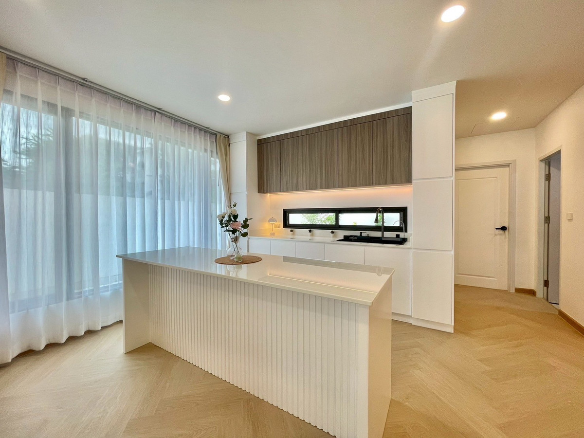 หมู่บ้าน เมืองทองการ์เด้นท์ / 3 ห้องนอน (ขาย), Meuangthong Garden / 3 Bedrooms (FOR SALE) FON270