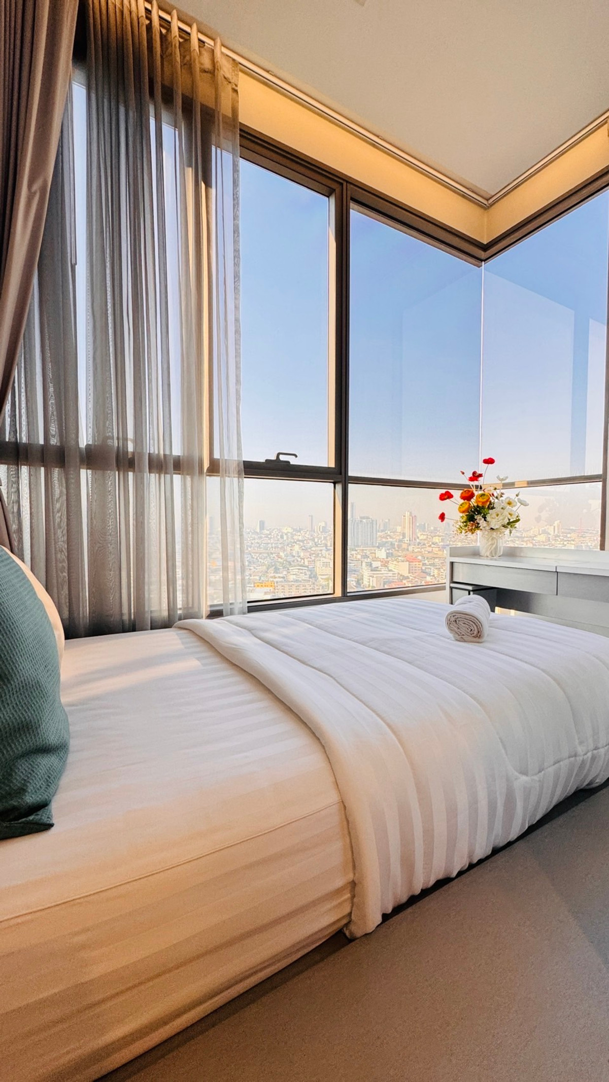 The Room Sathorn - St. Louis / 2 Bedrooms (FOR SALE), เดอะรูม สาทร - เซนต์หลุยส์ / 2 ห้องนอน (ขาย) LD022