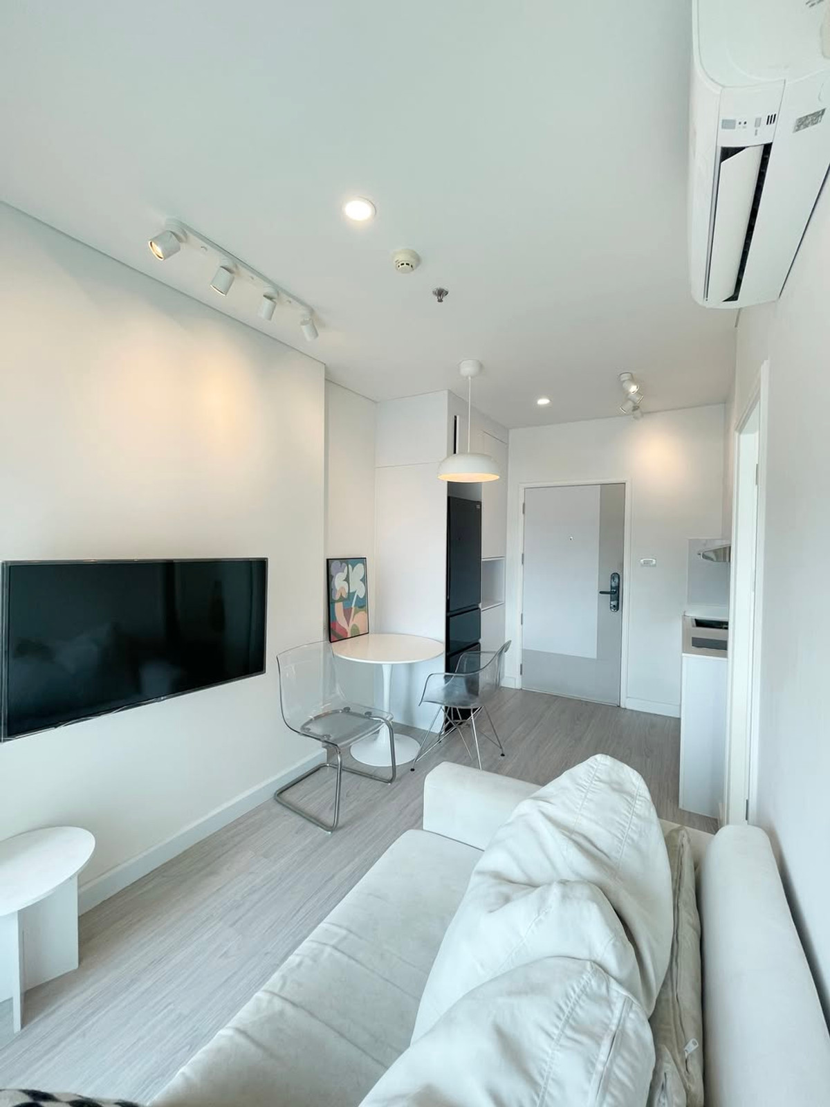 Lumpini Place Rama 3 - Riverine / 1 Bedroom (SALE WITH TENENT), ลุมพินี เพลส พระราม 3 - ริเวอร์ไรน์ / 1 ห้องนอน (ขายพร้อมผู้เช่า) LD034