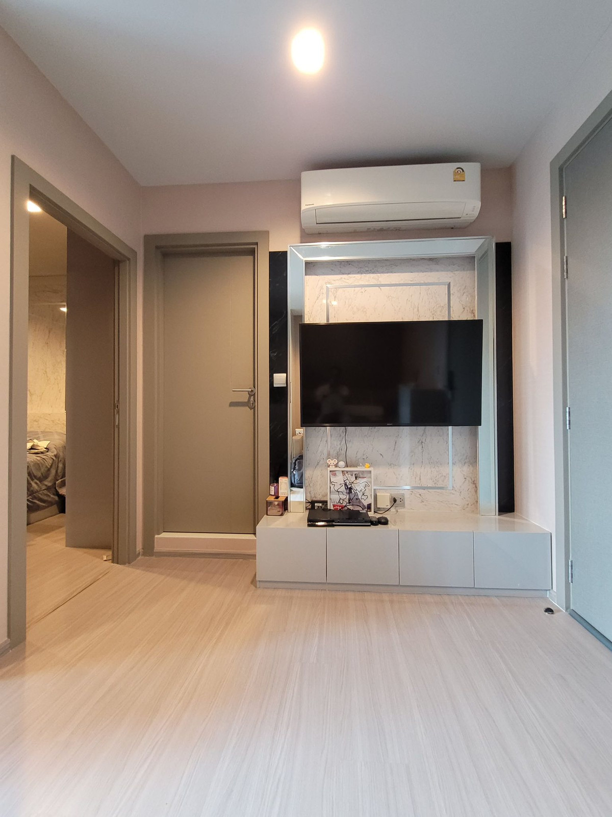 Life Asoke - Rama 9 / 1 Bedroom (FOR SALE), ไลฟ์ อโศก พระราม 9 / 1 ห้องนอน (ขาย) TARN241