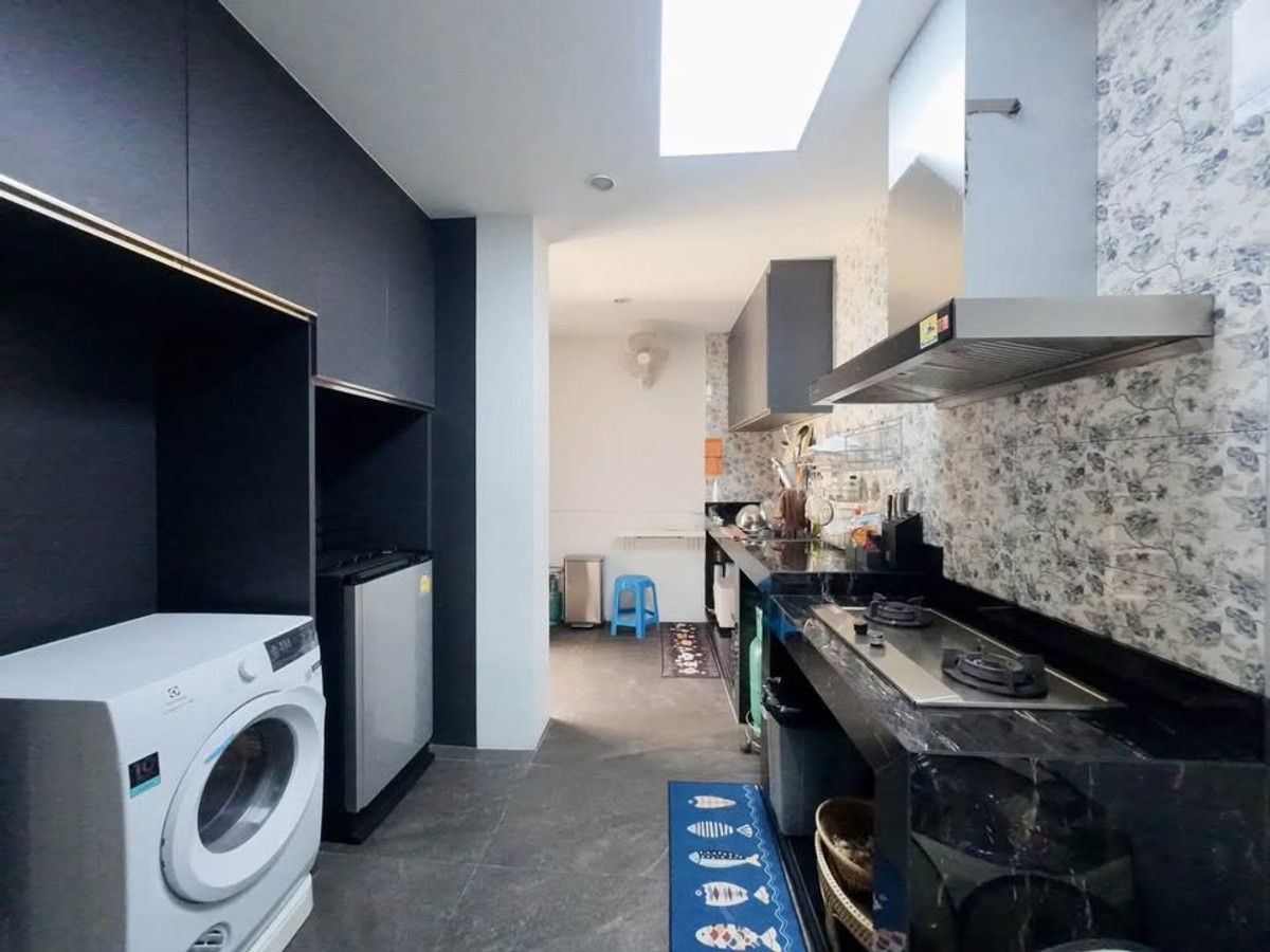 บ้านเดี่ยว อินทามระ 28 / 5 ห้องนอน (ขาย), Single house Inthamara 28 / 5 Bedrooms (FOR SALE) TPM323