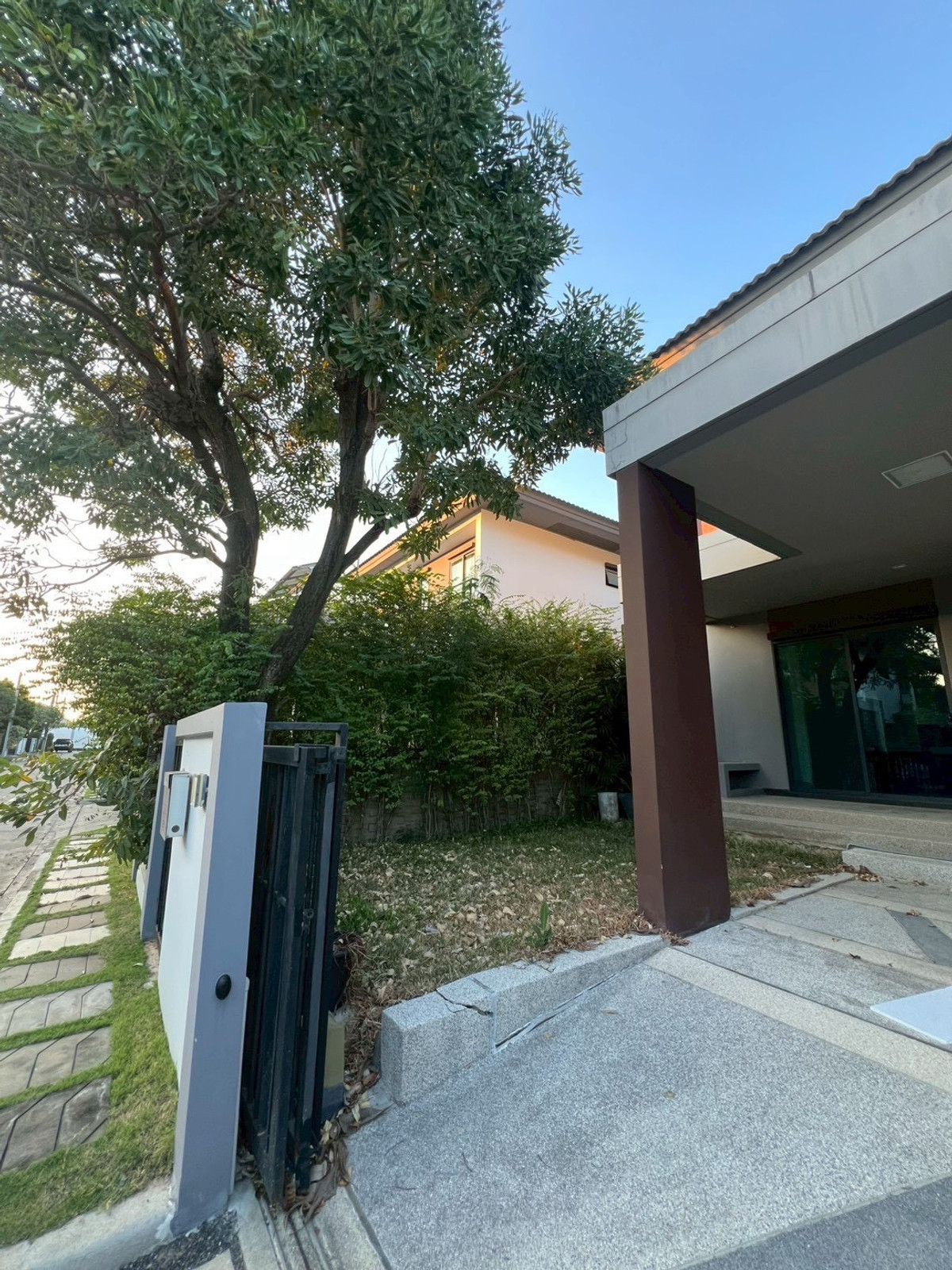 บุราสิริ วงแหวน - อ่อนนุช / 3 ห้องนอน (เช่า), Burasiri Wongwaen - Onnut / 3 Bedrooms (FOR RENT) POON172