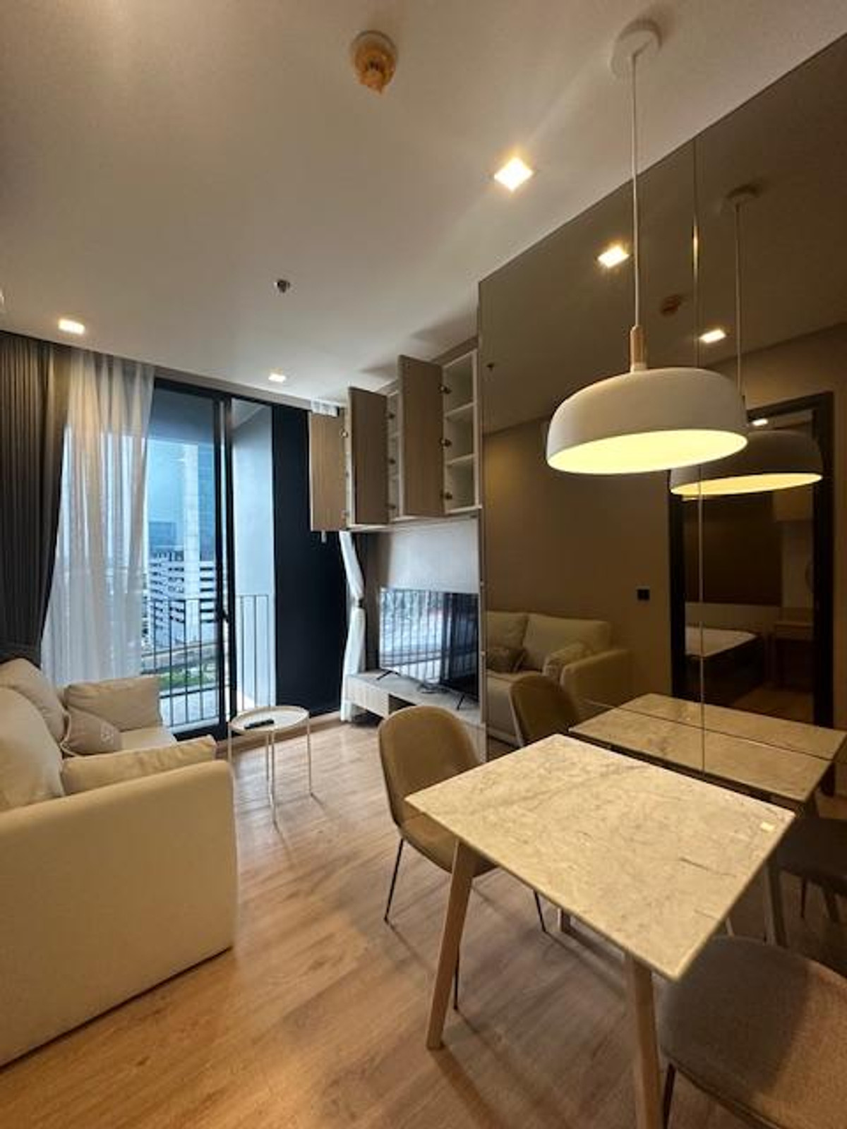 Noble Around Ari / 1 Bedroom (FOR SALE), โนเบิล อราวน์ อารีย์ / 1 ห้องนอน (ขาย) BL049