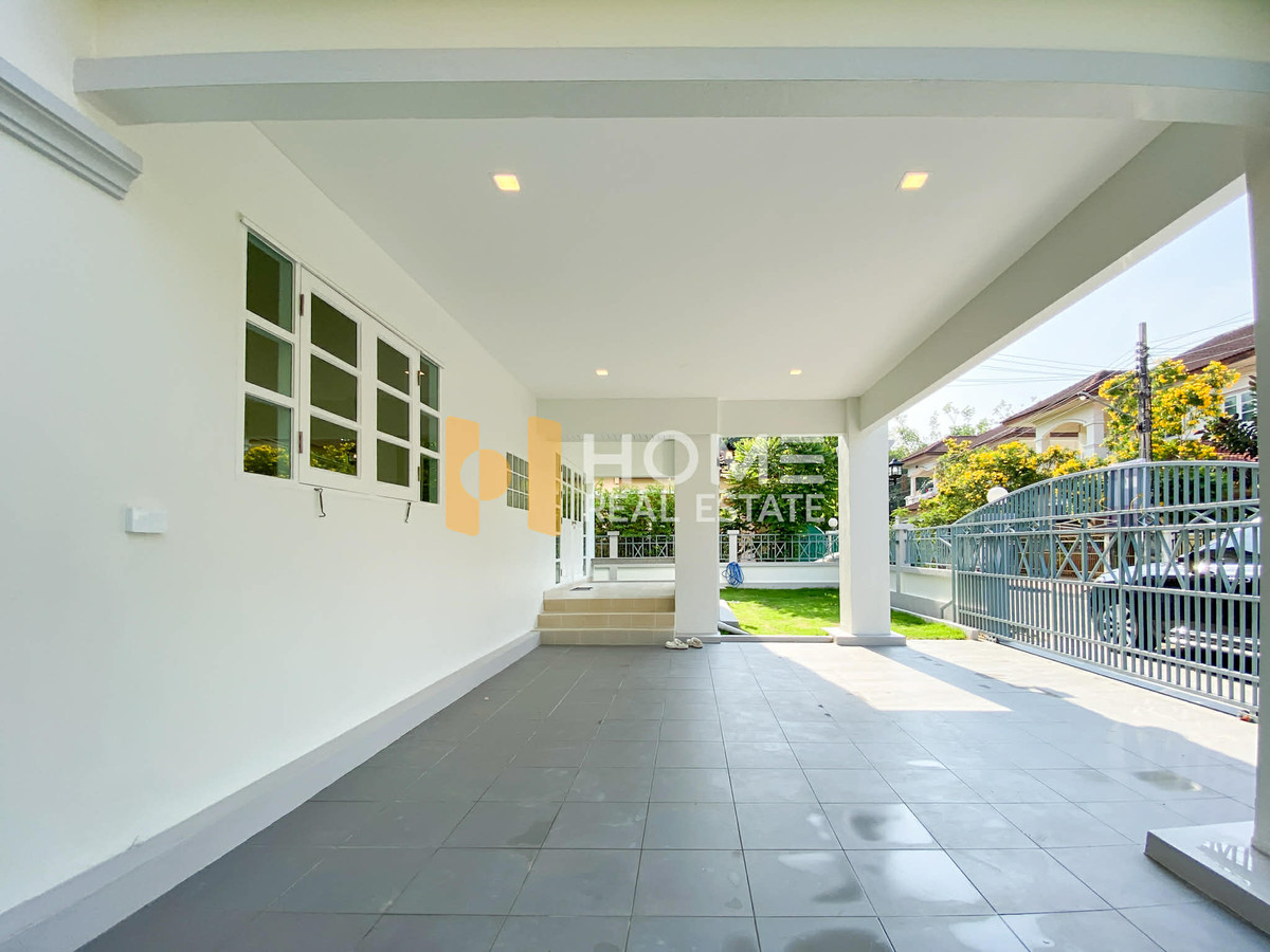 หมู่บ้านรติรมย์ 2 / 4 ห้องนอน (ขาย), Ratirom Village 2 / 4 Bedrooms (FOR SALE) BALL259