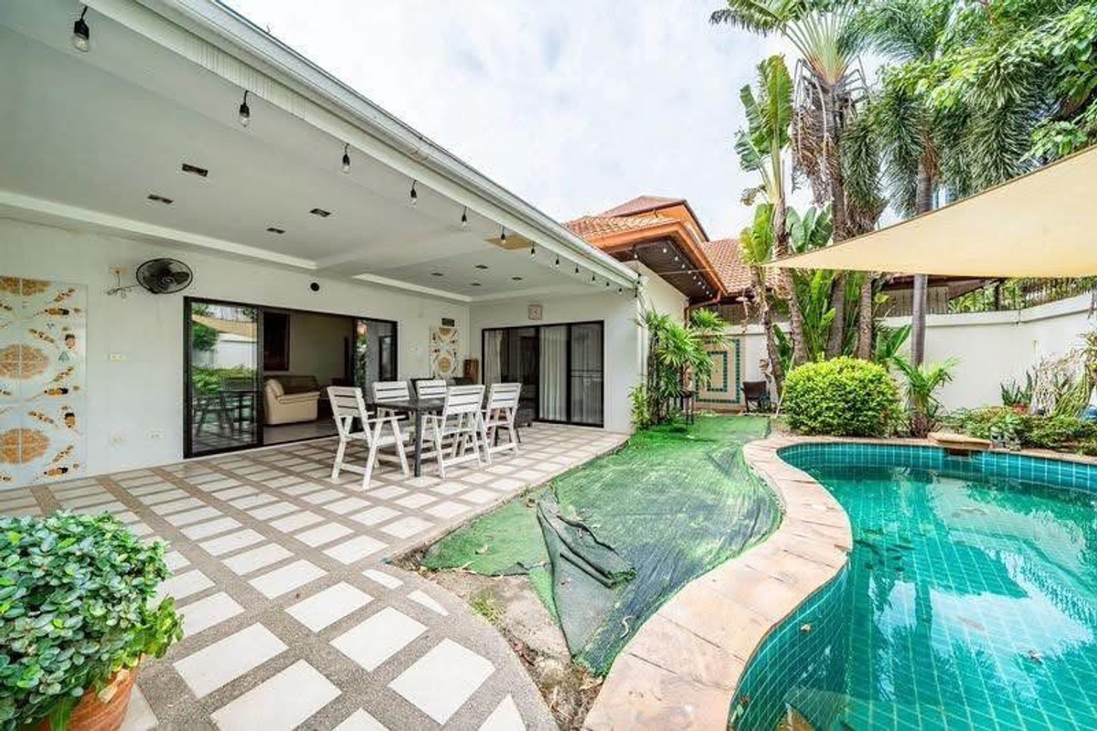 มาเจสติค พูลวิลล่า / 4 ห้องนอน (ขาย), Majestic Pool villa / 4 Bedrooms (FOR SALE) AM045