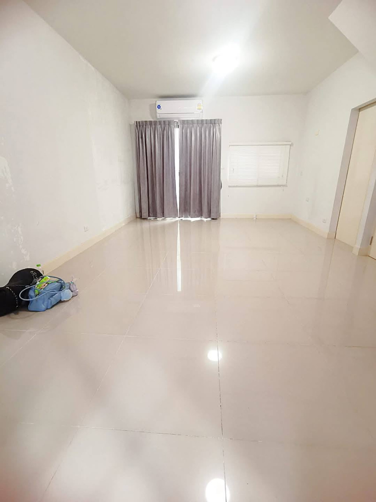 บ้านกลางเมือง ปิ่นเกล้า - จรัญฯ / 3 ห้องนอน (ขายพร้อมผู้เช่า), Baan Klang Muang Pinklao - Charan / 3 Bedrooms (SALE WITH TENENT) BALL261