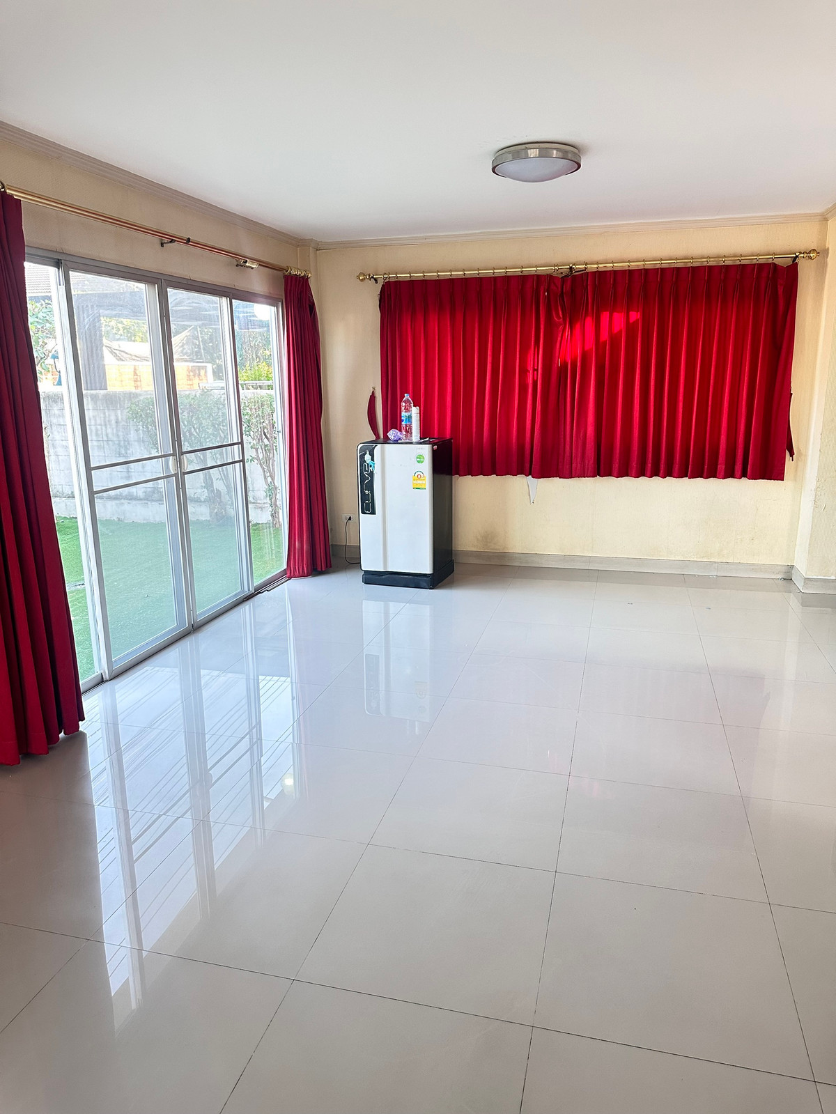 ศุภาลัย วิลล์ วงแหวน - รัตนาธิเบศร์ / 3 ห้องนอน (ขาย), Supalai Ville Wongwaen - Rattanathibet / 3 Bedrooms (FOR SALE) AOM051