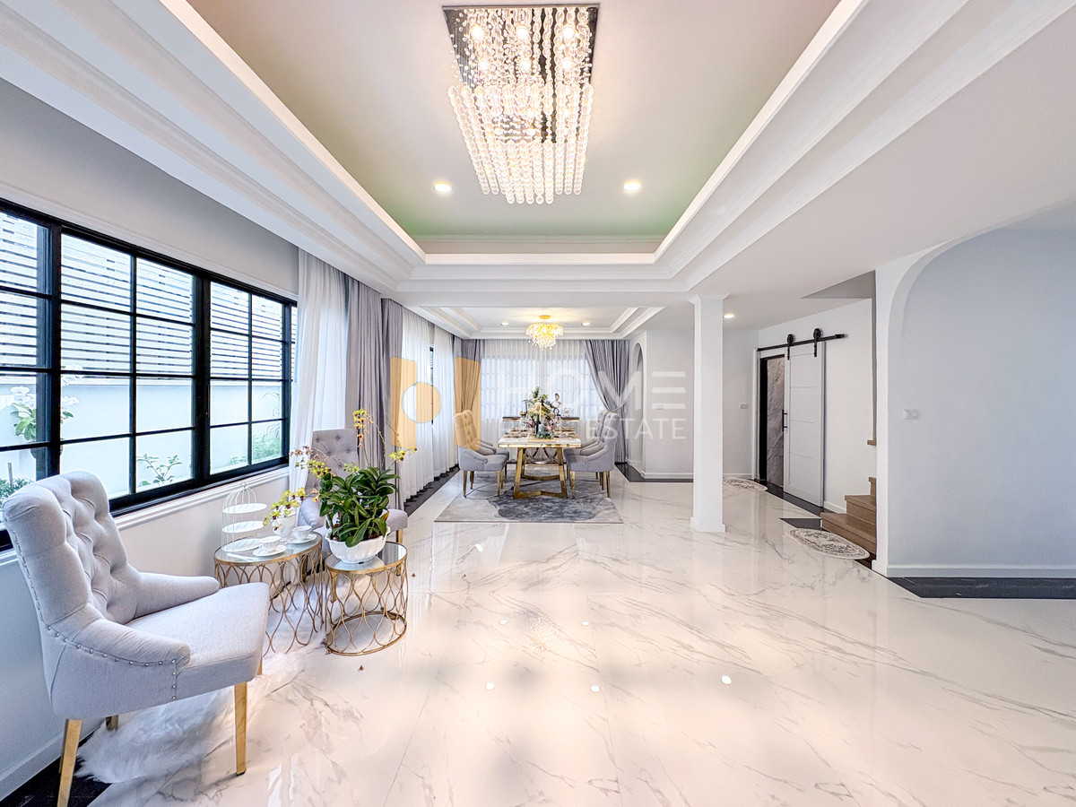 บ้านเดี่ยวพร้อมที่ดิน นาคนิวาส 48 / 5 ห้องนอน (ขาย), Single house with land Nakniwat 48 / 5 Bedrooms (FOR SALE) TPM330